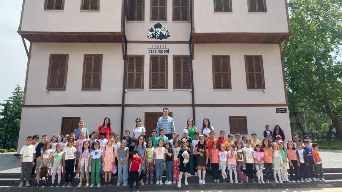 Okulumuz Balıkesir Karesi Atatürk Evi'ne Çocuk Köyü Ziyaretinde